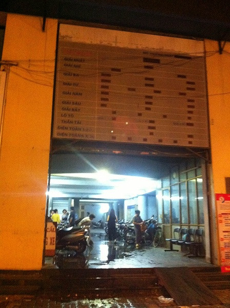 Không có thiệt hại nào về người và không có thiệt hại lớn về tài sản tại công ty. Không có thiệt hại nào về người và không có thiệt hại lớn về tài sản tại công ty.