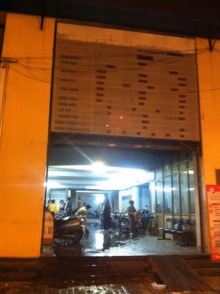 Không có thiệt hại nào về người và không có thiệt hại lớn về tài sản tại công ty.