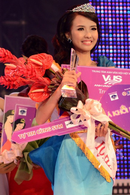 Á khôi 1 Trần Thị Thanh Tuyền . ĐÁP ÁN CHÍNH THỨC CỦA BỘ GIÁO DỤC: TOÀN BỘ ĐÁP ÁN ĐH KHỐI B 2012 - TOÀN BỘ ĐÁP ÁN ĐH KHỐI A 2012 - TOÀN BỘ ĐÁP ÁN ĐH TOÁN, VĂN KHỐI D 2012 - TOÀN BỘ ĐÁP ÁN ĐH KHỐI C 2012 - ĐÁP ÁN ĐH CÁC MÔN NGOẠI NGỮ KHỐI D 2012