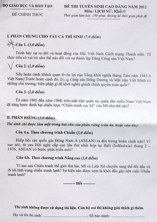 Đề thi môn Lịch sử hệ Cao đẳng năm 2012 Đề thi môn Lịch sử hệ Cao đẳng năm 2012