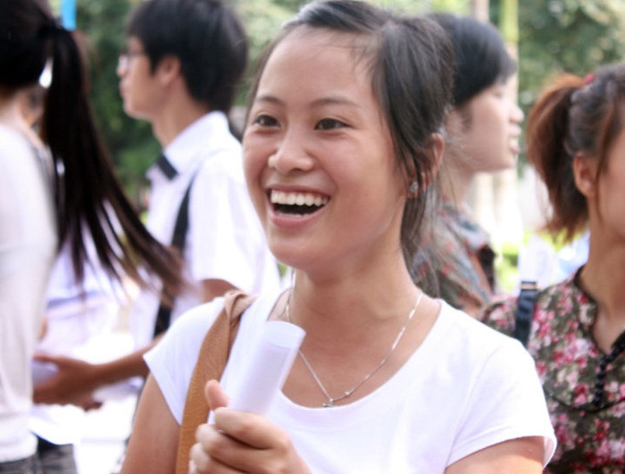 Nhiều thí sinh cười tươi sau khi kết thúc môn Sử - Ảnh: Giàng A Cối Nhiều thí sinh cười tươi sau khi kết thúc môn Sử - Ảnh: Giàng A Cối