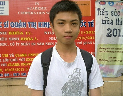 Thí sinh Trần Công Trí, dự thi vào ngành Tâm lý ĐH KHXH & NV - Ảnh: Dương Cầm Thí sinh Trần Công Trí, dự thi vào ngành Tâm lý ĐH KHXH & NV - Ảnh: Dương Cầm