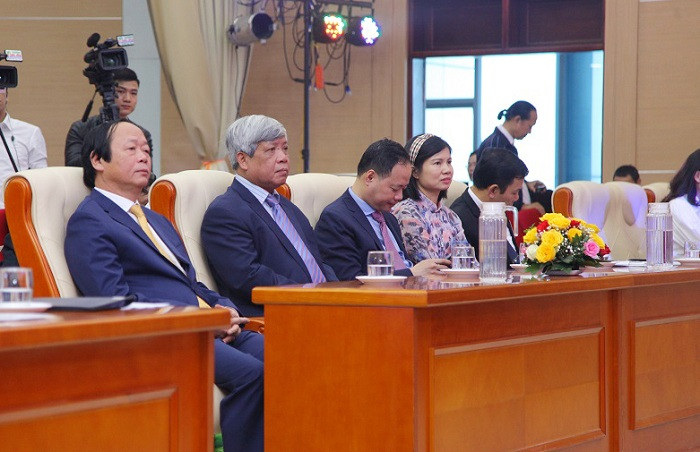 Quang cảnh đại hội. Quang cảnh đại hội.