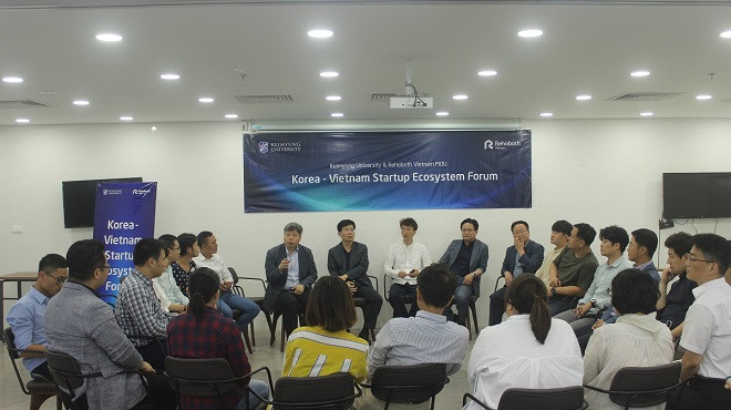 Chia sẻ giữa startup tại Rehoboth Việt Nam và các giáo sư Đại học Keimyung Hàn Quốc. Chia sẻ giữa startup tại Rehoboth Việt Nam và các giáo sư Đại học Keimyung Hàn Quốc.