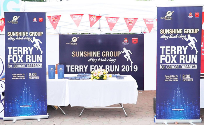 Đây là năm thứ 2 liên tiếp Sunshine Group đồng hành cùng Terry Fox Run gây quỹ vì bệnh nhân ung thư. Đây là năm thứ 2 liên tiếp Sunshine Group đồng hành cùng Terry Fox Run gây quỹ vì bệnh nhân ung thư.