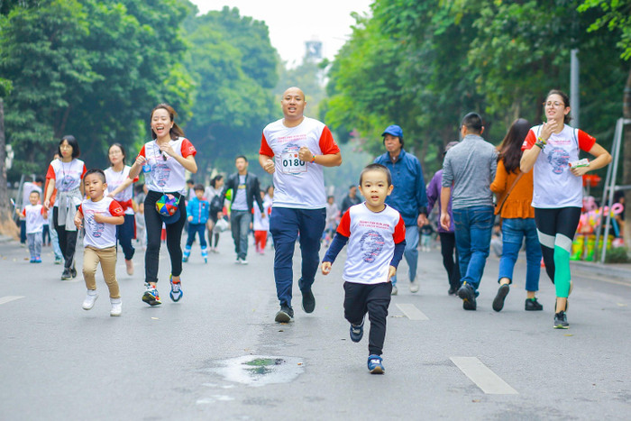 Trong vai trò đồng hành các sự kiện gây quỹ vì bệnh nhân ung thư, Sunshine Group góp phần chia sẻ trách nhiệm với cộng đồng xã hội. Trong vai trò đồng hành các sự kiện gây quỹ vì bệnh nhân ung thư, Sunshine Group góp phần chia sẻ trách nhiệm với cộng đồng xã hội.