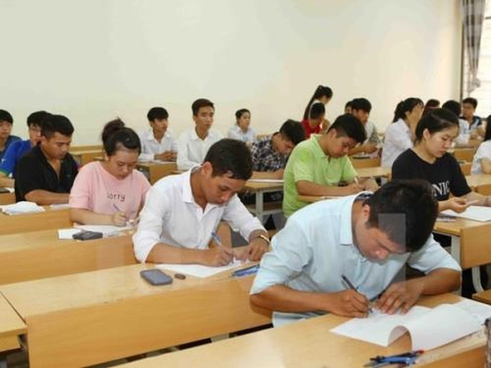 Thi tốt nghiệp trung học phổ thông cần duy trì (Ảnh minh họa: TTXVN). Thi tốt nghiệp trung học phổ thông cần duy trì (Ảnh minh họa: TTXVN).