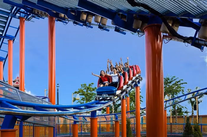 Khu vui chơi giải trí Sun World Danang Wonders. Khu vui chơi giải trí Sun World Danang Wonders.