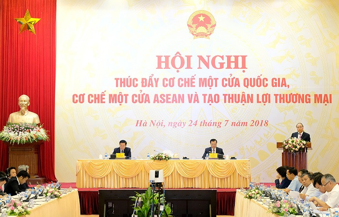 Hội nghị trực tuyến về "Thúc đẩy cơ chế một cửa quốc gia, cơ chế một cửa ASEAN và tạo thuận lợi thương mại. Hội nghị trực tuyến về "Thúc đẩy cơ chế một cửa quốc gia, cơ chế một cửa ASEAN và tạo thuận lợi thương mại.