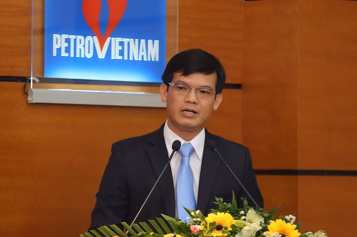 Chủ tịch Hội đồng thành viên PVTex Đào Văn Ngọc báo cáo về quá trình chuẩn bị, đi đến ký kết hợp tác giữa PVTex và Tập đoàn An Phát Holdings.