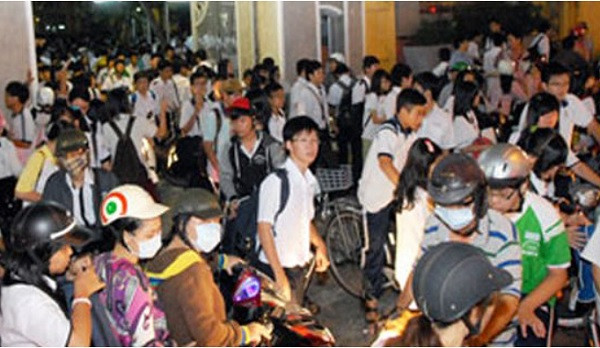 Nghỉ hè mà, nhà trường kéo học sinh đến trường để làm gì nữa? ảnh 2