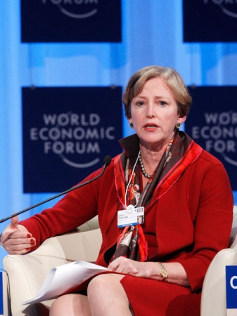 6. Ellen Kullman – CEO hãng Dupont Tiền thù lao năm 2011: 15.926.631 USD Lương và thưởng tiền mặt: 1.332.500 USD Thưởng cổ phiếu và các khoản khác: 7.991.927 USD Đảm nhận chức vụ CEO từ: Tháng 1/2009 6. Ellen Kullman – CEO hãng Dupont Tiền thù lao năm 2011: 15.926.631 USD Lương và thưởng tiền mặt: 1.332.500 USD Thưởng cổ phiếu và các khoản khác: 7.991.927 USD Đảm nhận chức vụ CEO từ: Tháng 1/2009