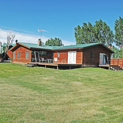 Một khu nhà trong thị trấn Một khu nhà trong thị trấn