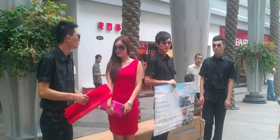 Tiêu chuẩn của cô gái về người chồng: ngoại hình không cần đẹp trai, không cần giàu sang, lương cao, nhà hay xe nhưng cần sự chân thành, chính trực. Tiêu chuẩn của cô gái về người chồng: ngoại hình không cần đẹp trai, không cần giàu sang, lương cao, nhà hay xe nhưng cần sự chân thành, chính trực.