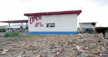 Thị trấn "ma" mới được rao bán có tên là Woodside nằm ở Salt Lake (Utah - Mỹ). Mức giá được rao bán gần 4 triệu USD Thị trấn "ma" mới được rao bán có tên là Woodside nằm ở Salt Lake (Utah - Mỹ). Mức giá được rao bán gần 4 triệu USD