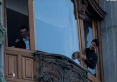 Durov hiện là ông chủ của Vkontakte – mạng xã hội phổ biến ở Nga, tương tự Facebook. Anh hiện sở hữu tài sản hơn 260 triệu USD Durov hiện là ông chủ của Vkontakte – mạng xã hội phổ biến ở Nga, tương tự Facebook. Anh hiện sở hữu tài sản hơn 260 triệu USD