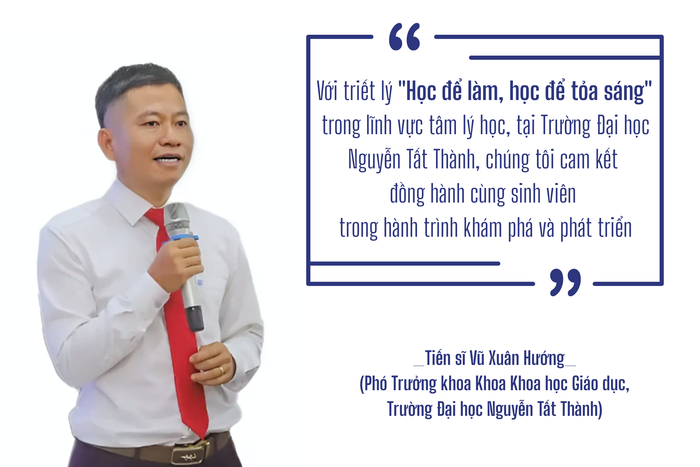 Thầy Hướng 3.png