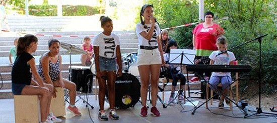 Nhóm ngoại khóa ca, nhạc của trường mở rộng Winnenden (Ảnh: tác giả cung cấp).