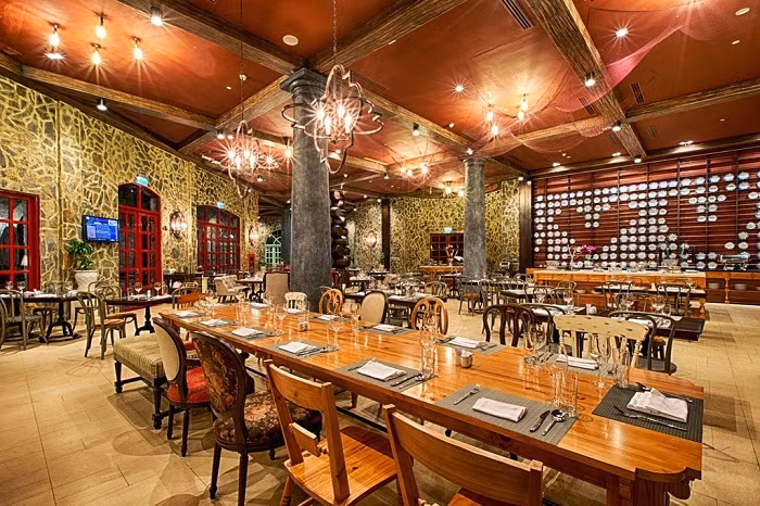 Khách sạn Mercure Bana Hills French Village.