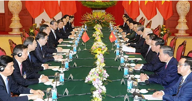 Tổng Bí thư Nguyễn Phú Trọng đón và hội đàm Tổng Bí thư, Chủ tịch Trung Quốc Tập Cận Bình. (Ảnh: ÐỨC ANH) Tổng Bí thư Nguyễn Phú Trọng đón và hội đàm Tổng Bí thư, Chủ tịch Trung Quốc Tập Cận Bình. (Ảnh: ÐỨC ANH)