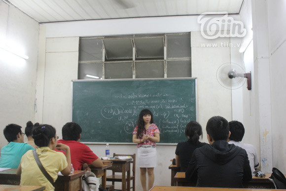 Lớp luyện thi của cô Quỳnh Trâm