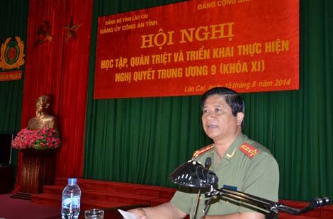 Đại tá Đinh Tiến Quân - Giám đốc Công an tỉnh Lào Cai. Đại tá Đinh Tiến Quân - Giám đốc Công an tỉnh Lào Cai.