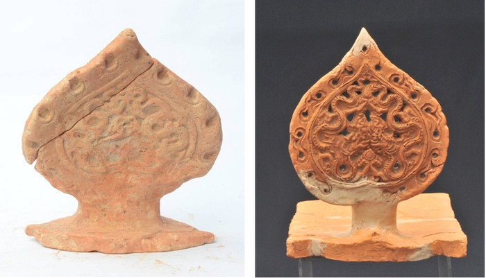 Ngói mũi sen lợp diềm mái trang trí hình con hươu, hiện vật tìm thấy tại Hành cung Lỗ Giang (trái), hiện vật tìm thấy tại Hoàng Thành Thăng Long (phải).
