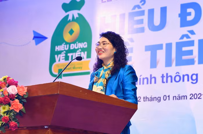 Bà Lê Thị Thúy Sen - Vụ trưởng Vụ Truyền thông, Ngân hàng Nhà nước.