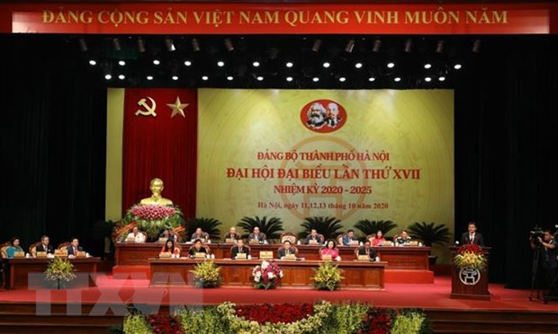 Đoàn Chủ tịch điều hành Đại hội. (Ảnh: Văn Điệp/TTXVN) Đoàn Chủ tịch điều hành Đại hội. (Ảnh: Văn Điệp/TTXVN)