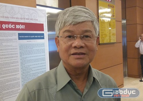 Đại biểu Quốc hội Nguyễn Anh Sơn nhận định, người dân Việt Nam thực sự vui mừng chào đón Tổng thống Obama. ảnh: Ngọc Quang.