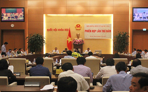 Hội đồng bầu cử quốc gia họp phiên thứ 5. ảnh: VOV. Hội đồng bầu cử quốc gia họp phiên thứ 5. ảnh: VOV.