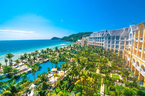 JW Marriott Phu Quoc Emerald Bay đã được chọn làm địa điểm tổ chức lễ trao giải thưởng World Travel Awards danh giá chỉ sau một năm ra mắt.. JW Marriott Phu Quoc Emerald Bay đã được chọn làm địa điểm tổ chức lễ trao giải thưởng World Travel Awards danh giá chỉ sau một năm ra mắt..