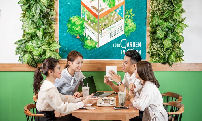 Luôn giữ tinh thần lạc quan, vui vẻ cũng là một cách để bạn đẩy lùi nguy cơ bệnh dịch. Luôn giữ tinh thần lạc quan, vui vẻ cũng là một cách để bạn đẩy lùi nguy cơ bệnh dịch.