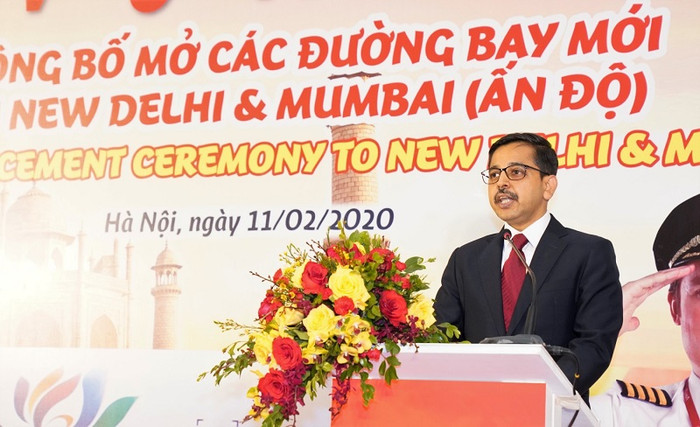 Đại sứ Ấn Độ tại Việt Nam - ông Pranay Verma. Đại sứ Ấn Độ tại Việt Nam - ông Pranay Verma.