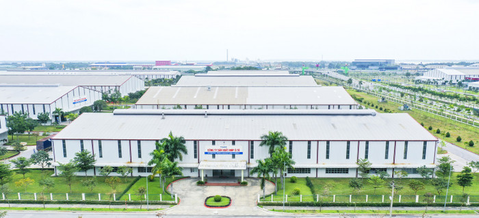 Tổng quan nhà máy sản xuất nhíp. Tổng quan nhà máy sản xuất nhíp.