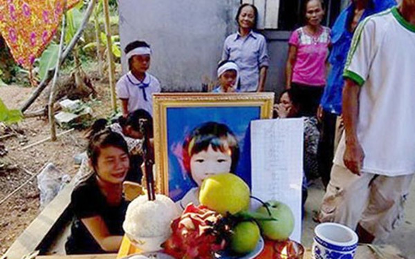 Lương thấp, tham nhũng vặt và những chiếc phong bì bôi trơn ảnh 2 Lương thấp, tham nhũng vặt và những chiếc phong bì bôi trơn ảnh 2