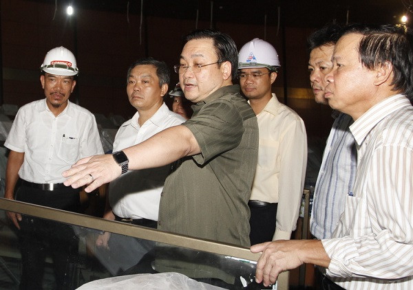 Phó Thủ tướng Hoàng Trung Hải yêu cầu thực hiện đúng tiến độ thi công và không được để xảy ra sai sót.