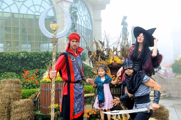 Các bé chắc chắn sẽ thích mê khi được gặp gỡ và trò chuyện với những nhân vật cổ tích.