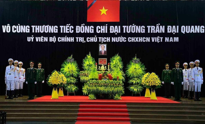 Vô cùng thương tiếc đồng chí Đại tướng Trần Đại Quang, Ủy viên Bộ Chính trị, Chủ tịch nước Cộng hòa xã hội chủ nghĩa Việt Nam. Ảnh VGP/Nhật Bắc Vô cùng thương tiếc đồng chí Đại tướng Trần Đại Quang, Ủy viên Bộ Chính trị, Chủ tịch nước Cộng hòa xã hội chủ nghĩa Việt Nam. Ảnh VGP/Nhật Bắc