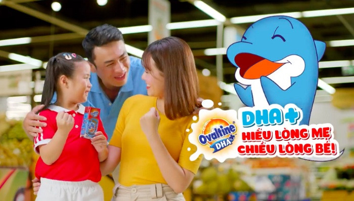 Ovaltine DHA+ hiểu lòng mẹ, chiều lòng bé. Ovaltine DHA+ hiểu lòng mẹ, chiều lòng bé.