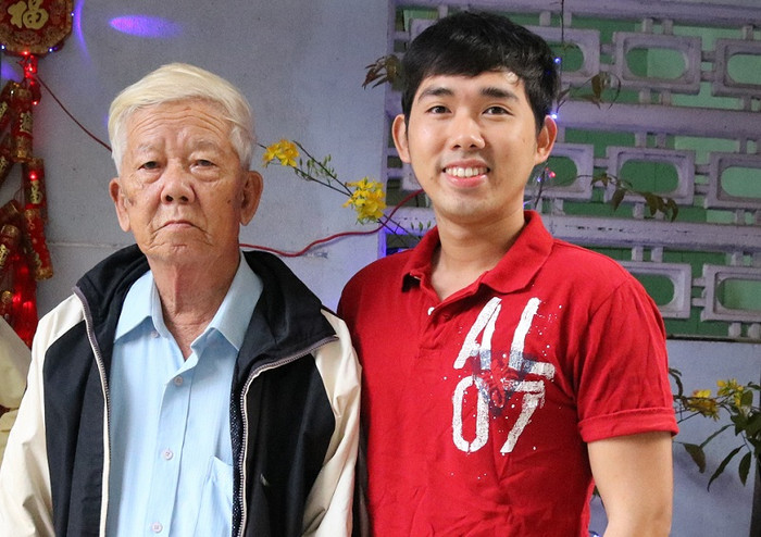 Thầy giáo Văn Dũ (Ảnh: tác giả cung cấp). Thầy giáo Văn Dũ (Ảnh: tác giả cung cấp).