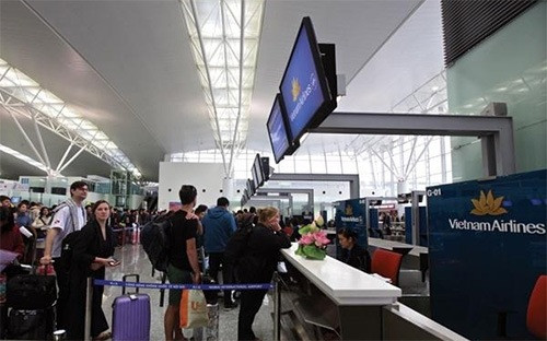 Thủ tướng đã phê duyệt phương án cổ phần hoá Công ty mẹ - Tổng công ty Cảng hàng không Việt Nam. Thủ tướng đã phê duyệt phương án cổ phần hoá Công ty mẹ - Tổng công ty Cảng hàng không Việt Nam.