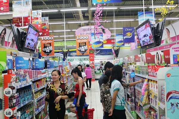 Các mặt hàng tiêu dùng phải được cung ứng sớm và đầy đủ cho nhân dân với giá cả hợp lý và chất lượng tốt Các mặt hàng tiêu dùng phải được cung ứng sớm và đầy đủ cho nhân dân với giá cả hợp lý và chất lượng tốt