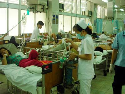 Một vụ ngộ độc cùng lúc 200 công nhân. Ảnh: TPO. Một vụ ngộ độc cùng lúc 200 công nhân. Ảnh: TPO.