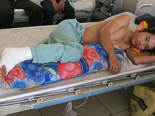 Người lao động cần nắm chắc các quy định của pháp luật để yêu cầu chủ sử dụng lao động thực hiện đầy đủ trách nhiệm. Người lao động cần nắm chắc các quy định của pháp luật để yêu cầu chủ sử dụng lao động thực hiện đầy đủ trách nhiệm.