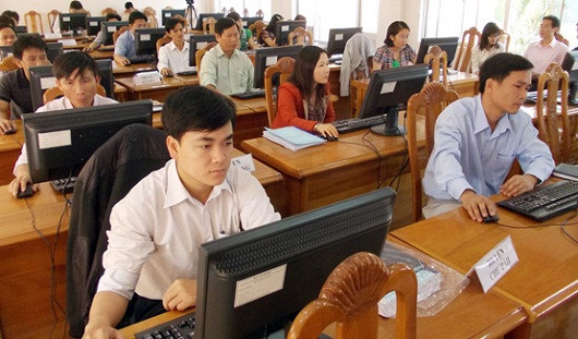 277.055 biên chế được tuyển trong năm 2015 chưa bao gồm công an, quân độivà biên chế công chức cấp xã. 277.055 biên chế được tuyển trong năm 2015 chưa bao gồm công an, quân độivà biên chế công chức cấp xã.