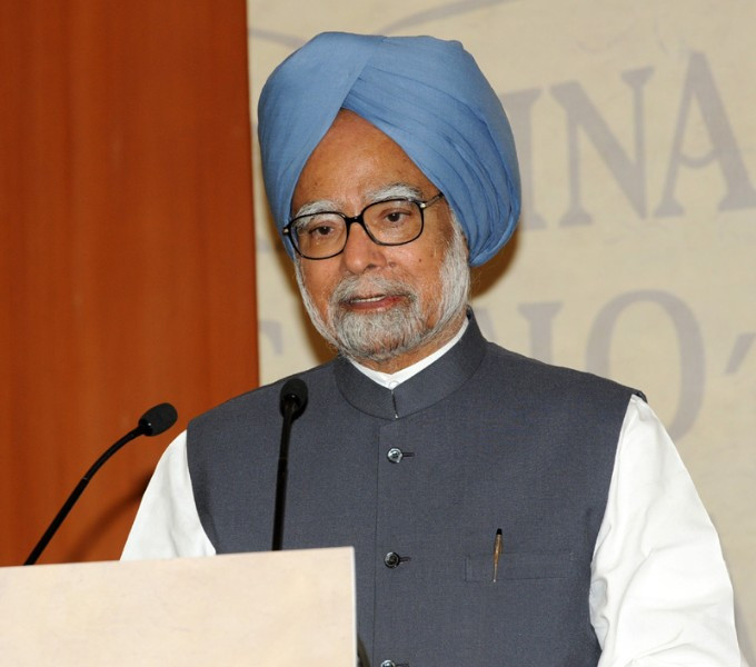 Manmohan Singh - Đương kim Thủ tướng Ấn Độ. Manmohan Singh sinh ngày 26/9/1932, là thủ tướng thứ 17 của Ấn Độ. Ông là một người có kiến thức sâu rộng về kinh tế, từng tốt nghiệp trường Punjab, Đại học Cambridge và Đại học Oxford.