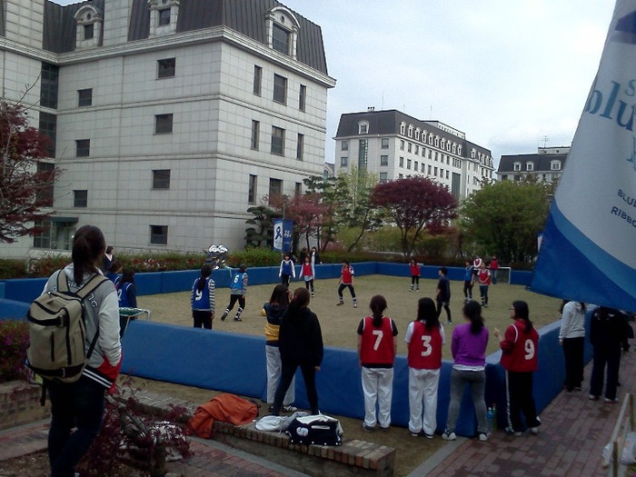 Giao lưu thể thao luôn được tổ chức thường xuyên. Giao lưu thể thao luôn được tổ chức thường xuyên.