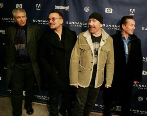 U2 đã bán được hơn 140 triệu album trên toàn thế giớivà đã giành được nhiều giải Grammy hơn bất kỳ ban nhạc nào khác. Năm 2005, ban nhạc được bầu vào Rock and Roll Hall of Fame trong năm đầu tiên mà họ đủ tư cách. U2 đã bán được hơn 140 triệu album trên toàn thế giớivà đã giành được nhiều giải Grammy hơn bất kỳ ban nhạc nào khác. Năm 2005, ban nhạc được bầu vào Rock and Roll Hall of Fame trong năm đầu tiên mà họ đủ tư cách.