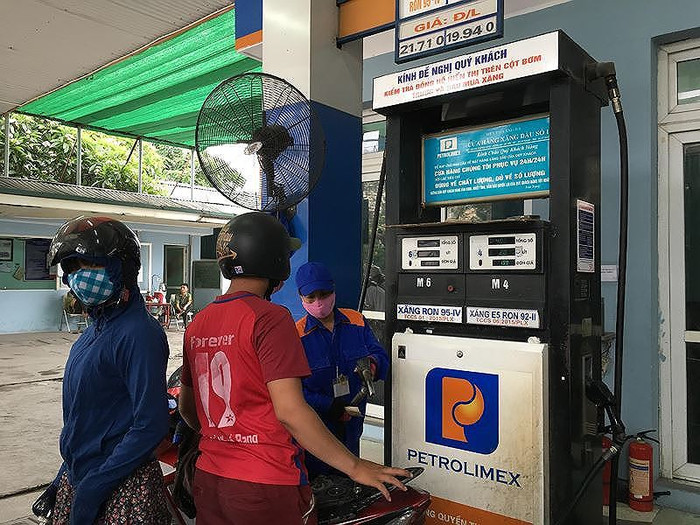 Giá xăng, dầu tăng từ 17h ngày 2/4/2019. ảnh: VP.